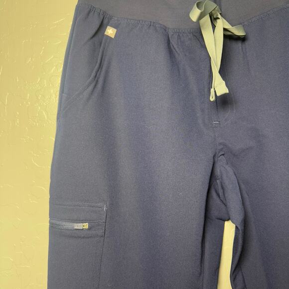 Figs -sold - Picture 4 of 6